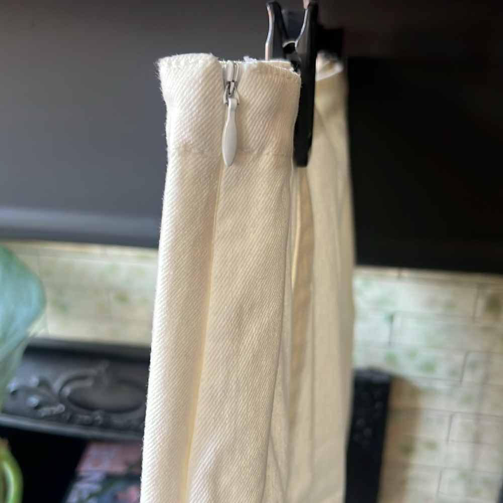 The Row NWT Noel’s Skirt in White. Size Large. Original $390 - Picture 6 of 6
